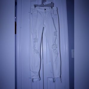 Ripped white skinny jeans
